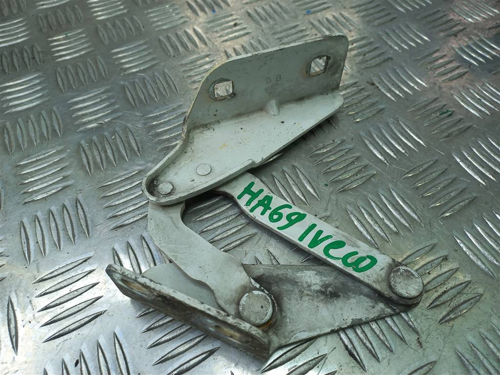 петля капота Iveco Daily  504058771, 630 рублей, Москва