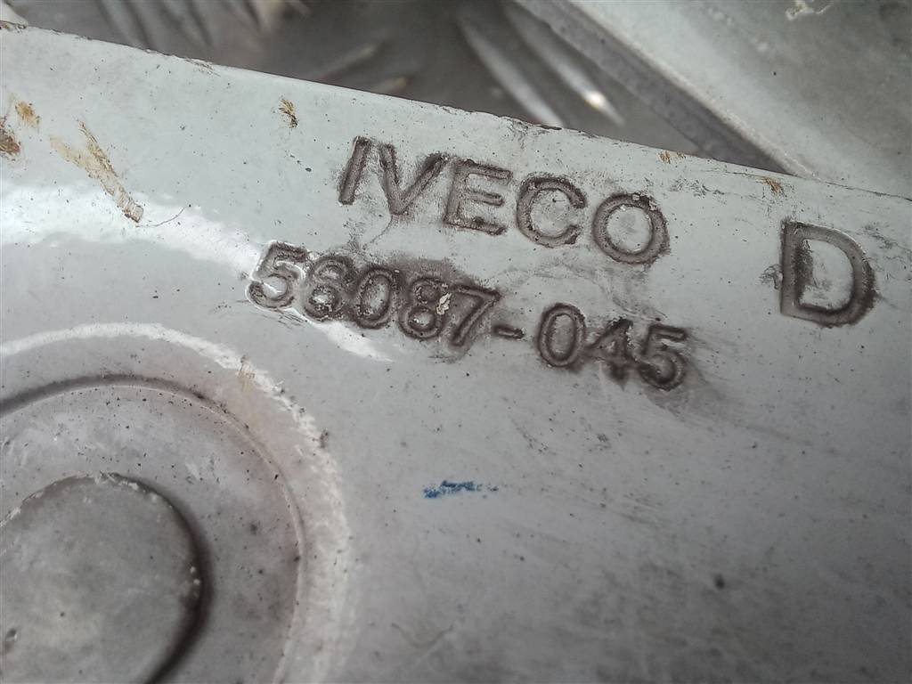 петля капота Iveco Daily  504058770, 630 рублей, Москва