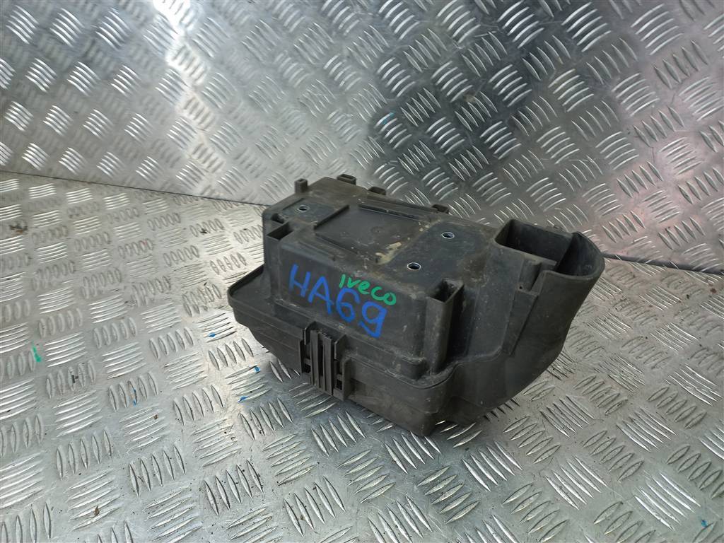 корпус блока предохранителей Iveco Daily  69501170, 3279 рублей, Москва