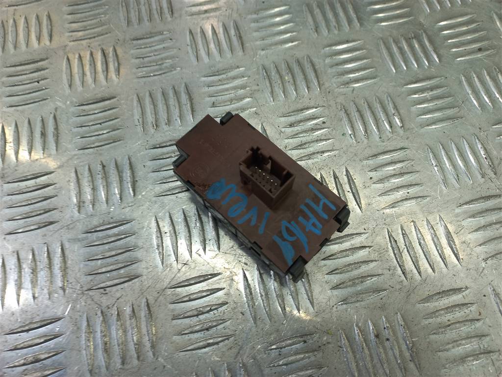 блок кнопок Iveco Daily  69500781, 2130 рублей, Москва