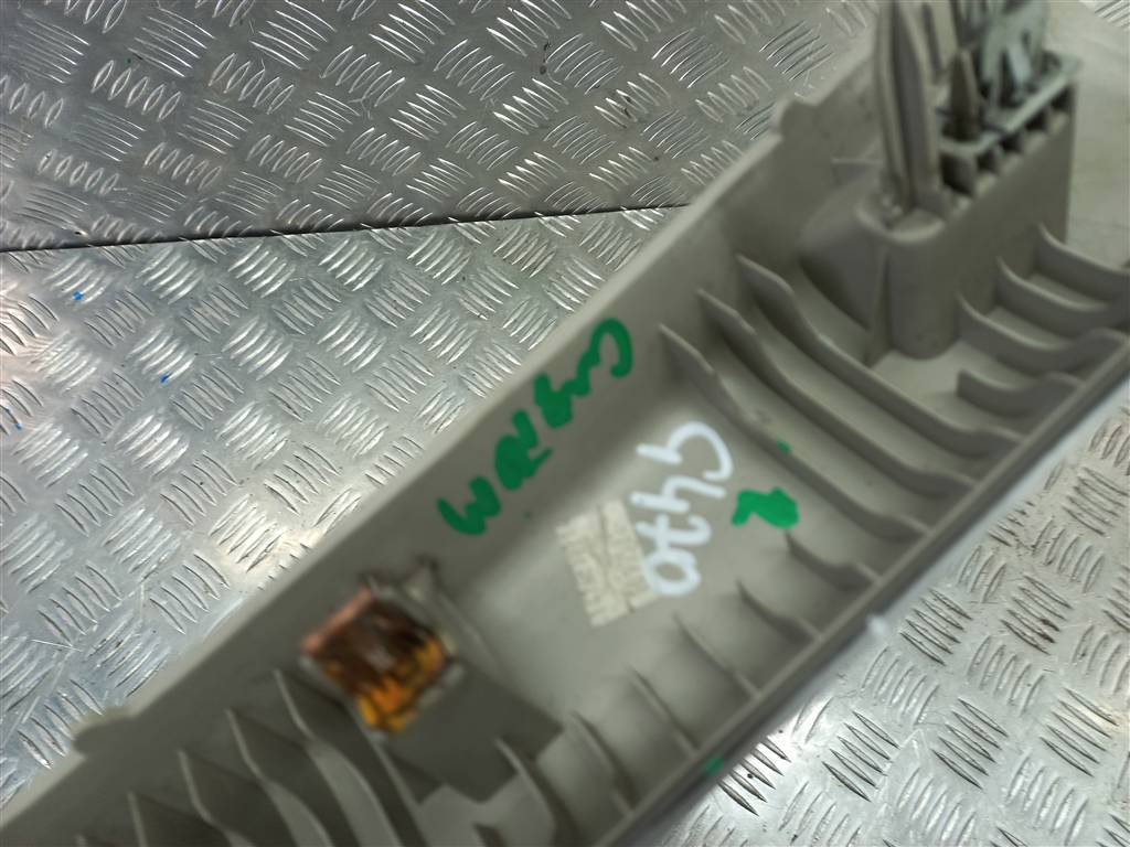 накладка лобового стекла FORD Tourneo Custom  1798786, 2130 рублей, Москва