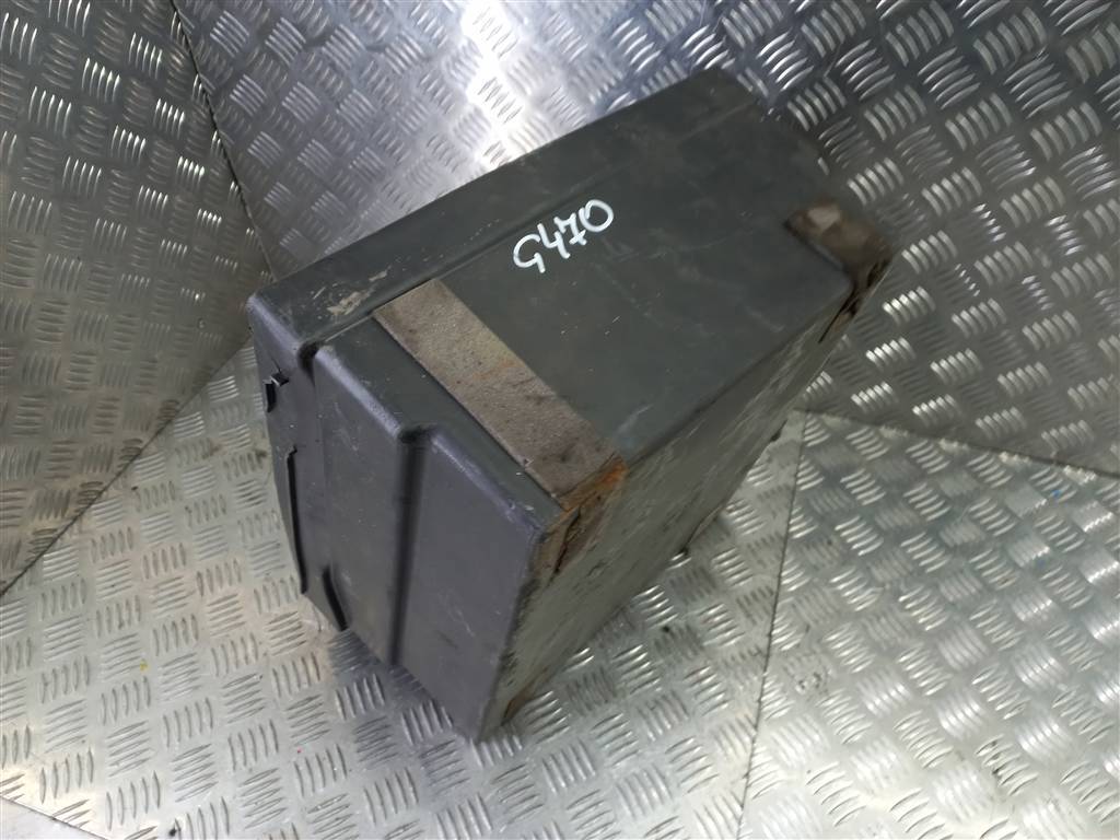 подставка под аккумулятор FORD Tourneo Custom  1824343, 2700 рублей, Москва