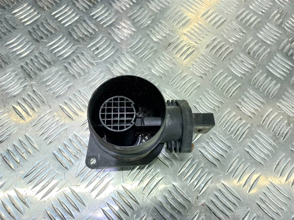 расходомер воздуха (дмрв) Volkswagen Caddy  038906461B, 3850 рублей, Москва