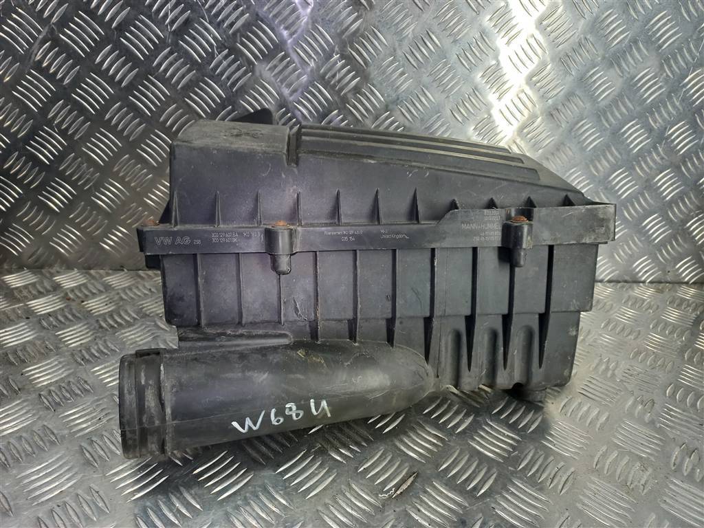 корпус воздушного фильтра Volkswagen Caddy  3C0129607BA, 2700 рублей, Москва