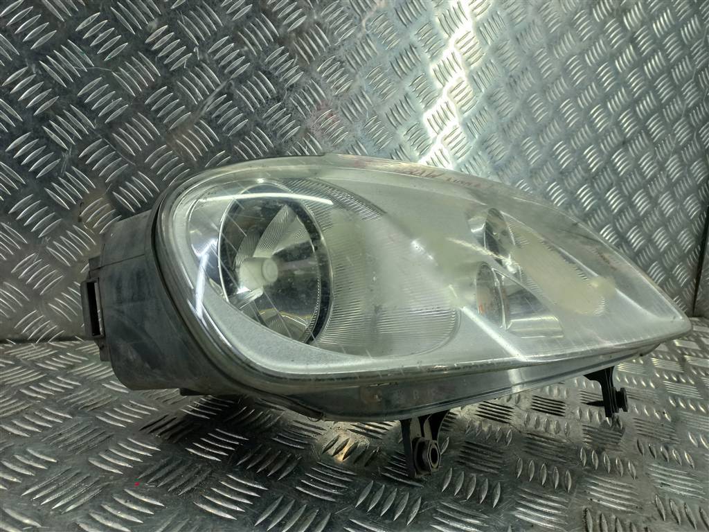 фара Volkswagen Caddy  2K0941006C, 14200 рублей, Москва