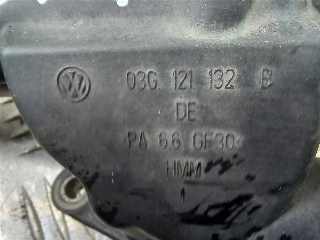 фланец системы охлаждения Volkswagen Caddy  03G121132B, 520 рублей, Москва