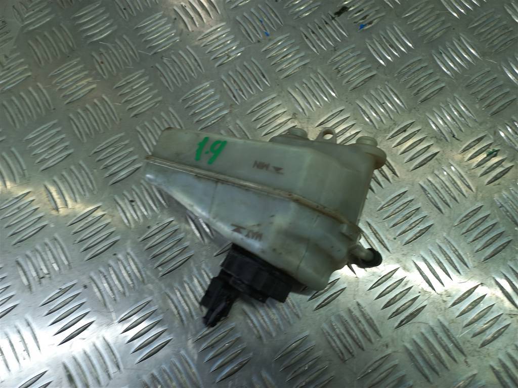 бачок тормозной Volkswagen Caddy  1K2611301C, 1550 рублей, Москва