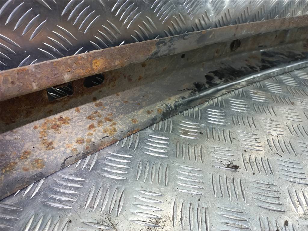 усилитель бампера Volkswagen Caddy  2K0807305D, 3850 рублей, Москва