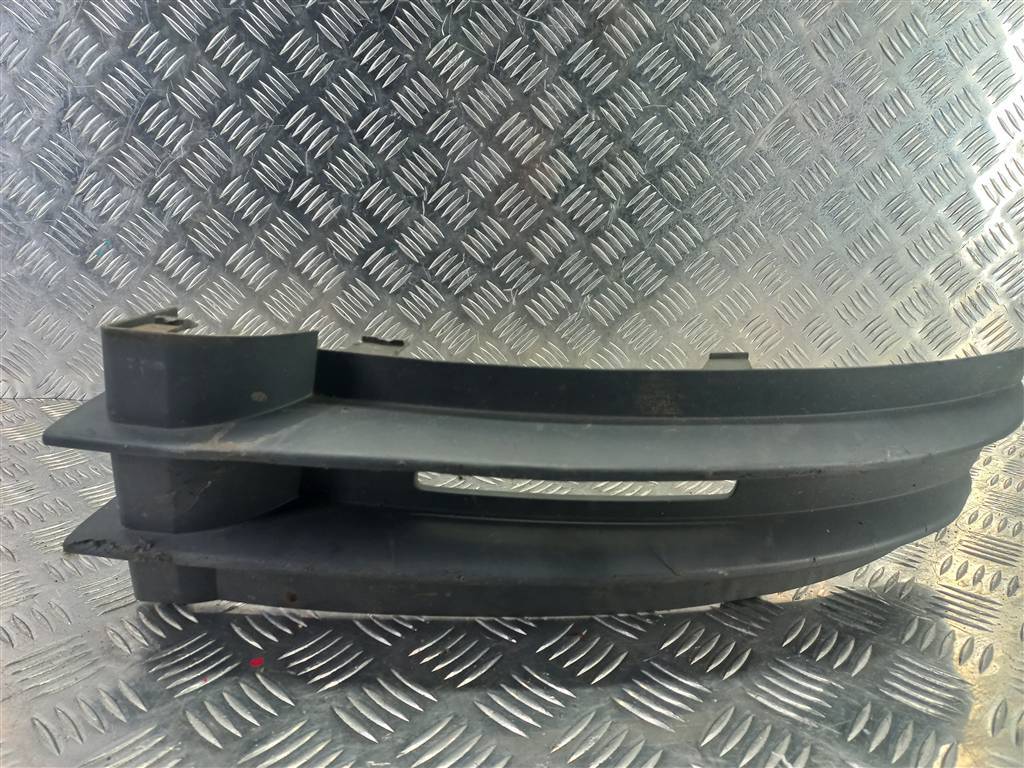 накладка бампера переднего Volkswagen Caddy  2K0853683, 2130 рублей, Москва