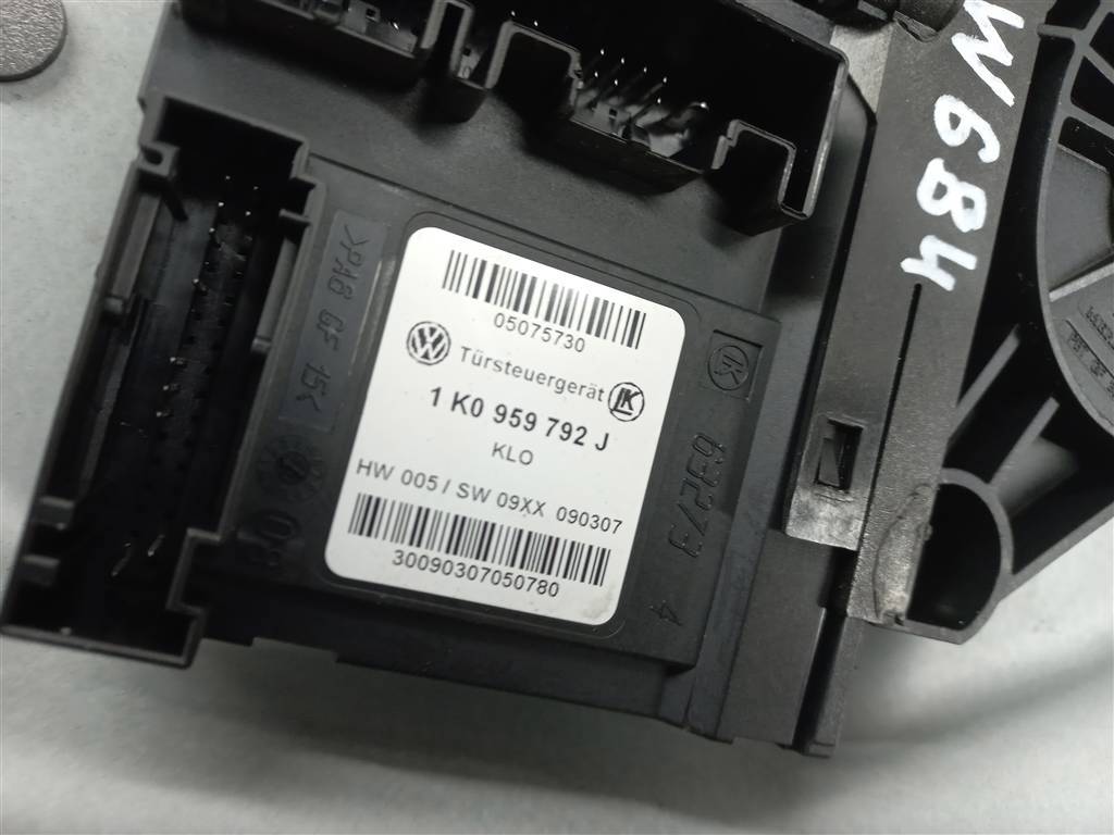 стеклоподъемник Volkswagen Caddy  1K0959792J, 9600 рублей, Москва