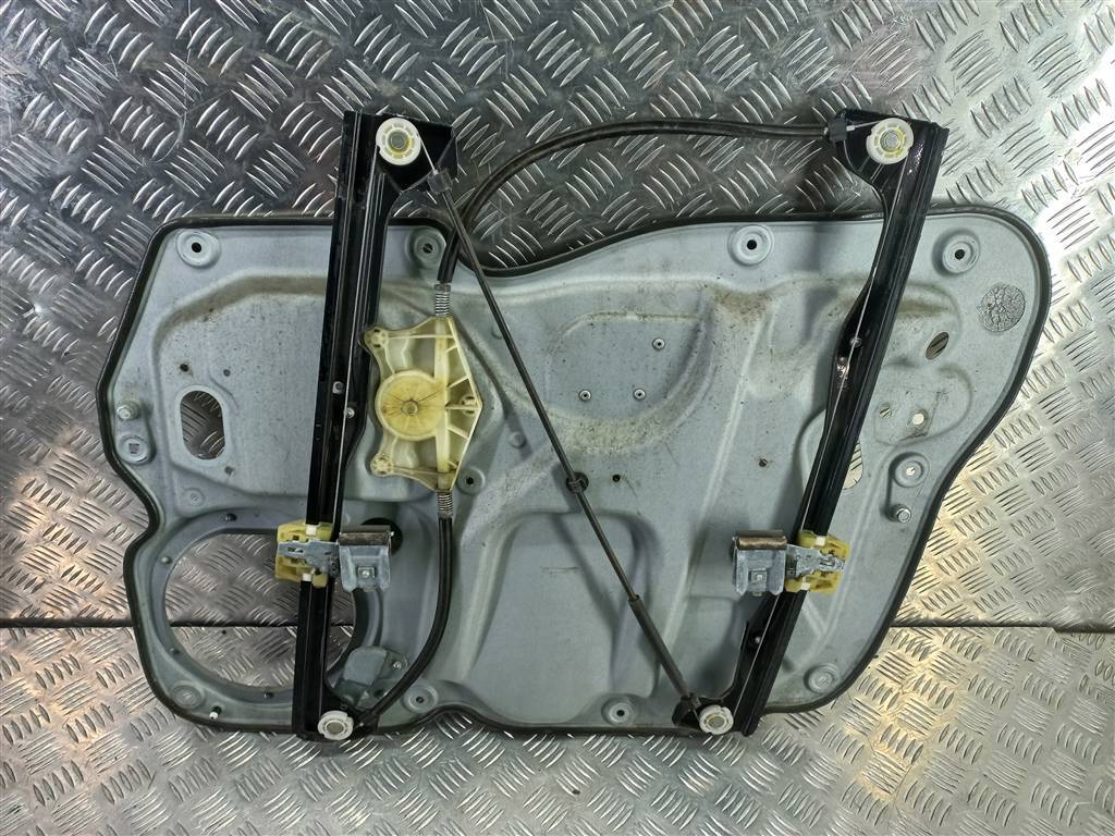 стеклоподъемник Volkswagen Caddy  1K0959792J, 9600 рублей, Москва