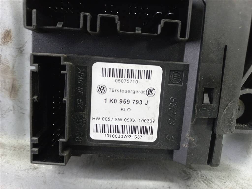 стеклоподъемник Volkswagen Caddy  1K0959793J, 7300 рублей, Москва