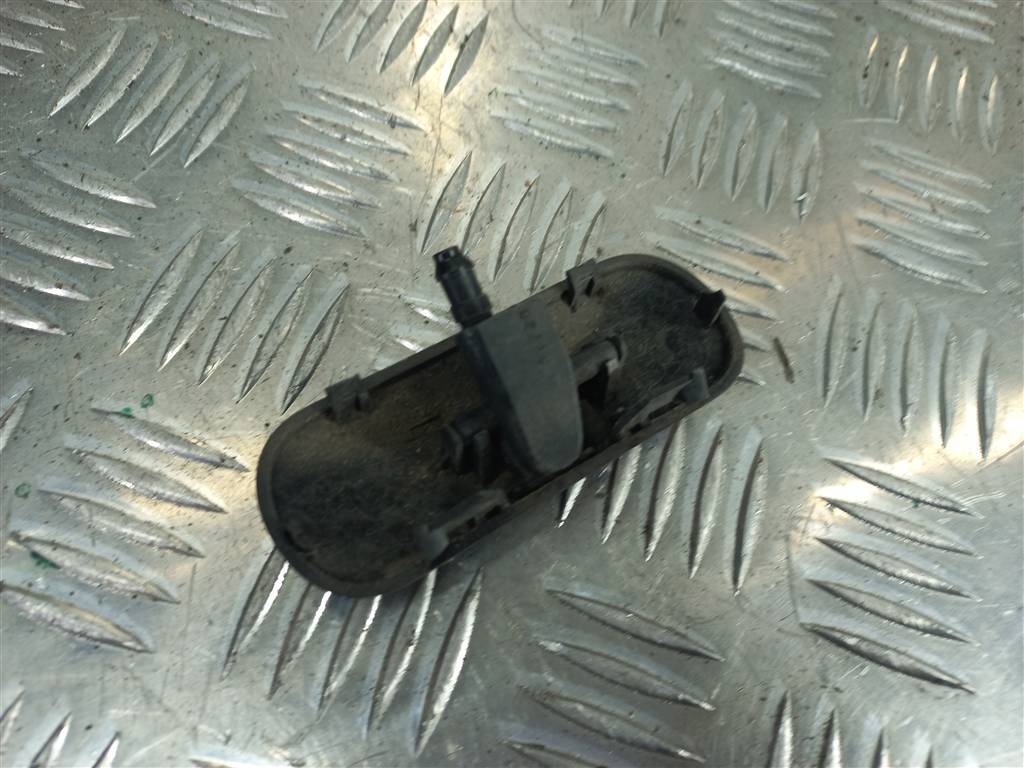 форсунка омывателя Volkswagen Caddy  5M0955985C, 980 рублей, Москва