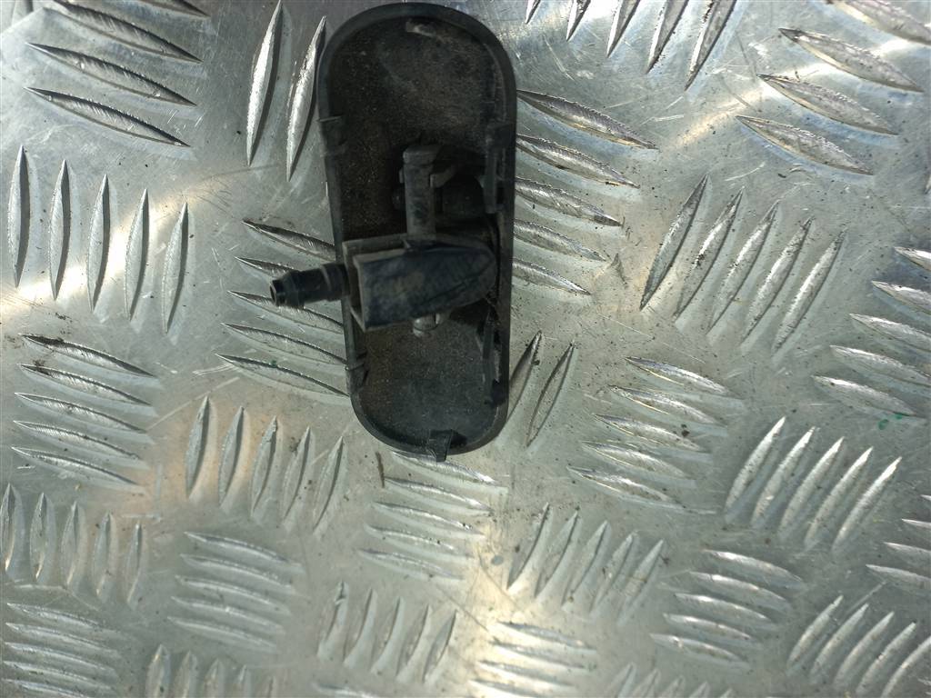 форсунка омывателя Volkswagen Caddy  5M0955985C, 980 рублей, Москва