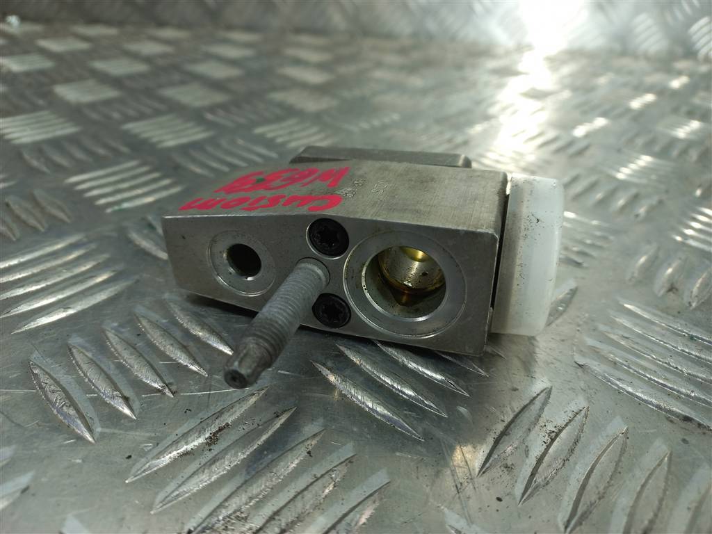 клапан кондиционера FORD Tourneo Custom  1785796, 6150 рублей, Москва