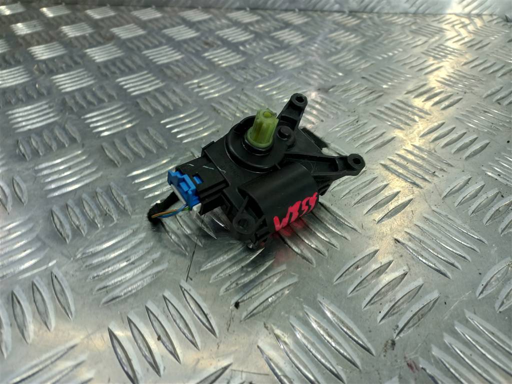 моторчик заслонки отопителя FORD Tourneo Custom  1699371, 520 рублей, Москва