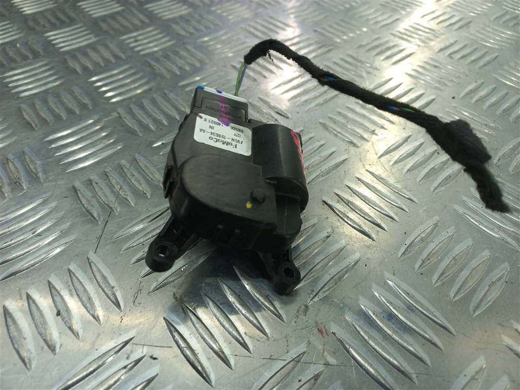 моторчик заслонки отопителя FORD Tourneo Custom  1699371, 520 рублей, Москва