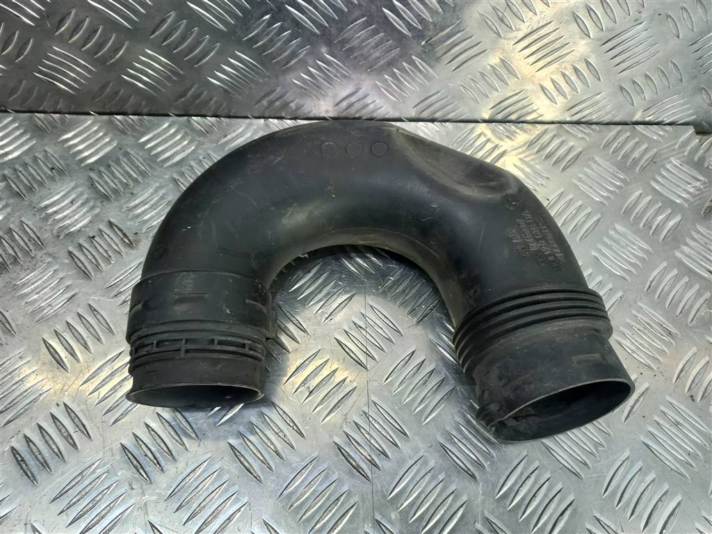 патрубок воздушный (пластик) Volkswagen Caddy  1K0129618BA, 2700 рублей, Москва