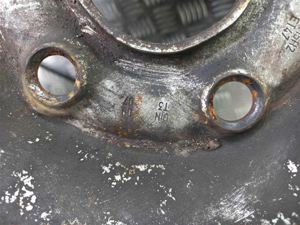 диск колесный Volkswagen Caddy  2K0601027B, 2700 рублей, Москва