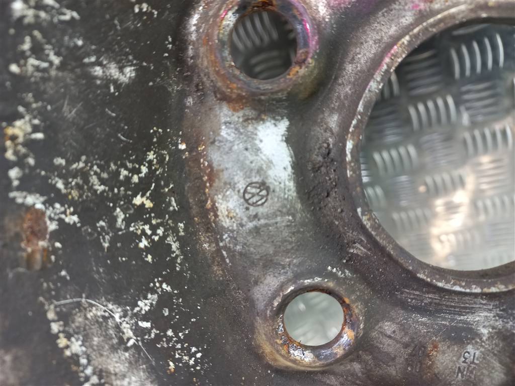 диск колесный Volkswagen Caddy  2K0601027B, 2700 рублей, Москва