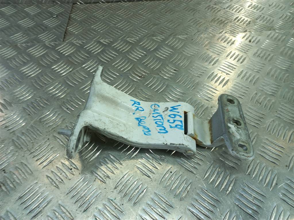 петля двери распашной FORD Tourneo Custom  1884332, 6150 рублей, Москва