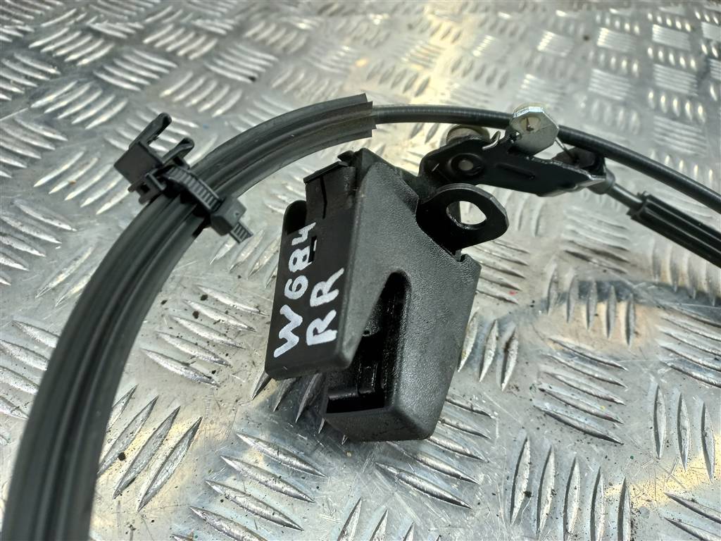 замок двери распашной Volkswagen Caddy  7H0827162A, 3850 рублей, Москва