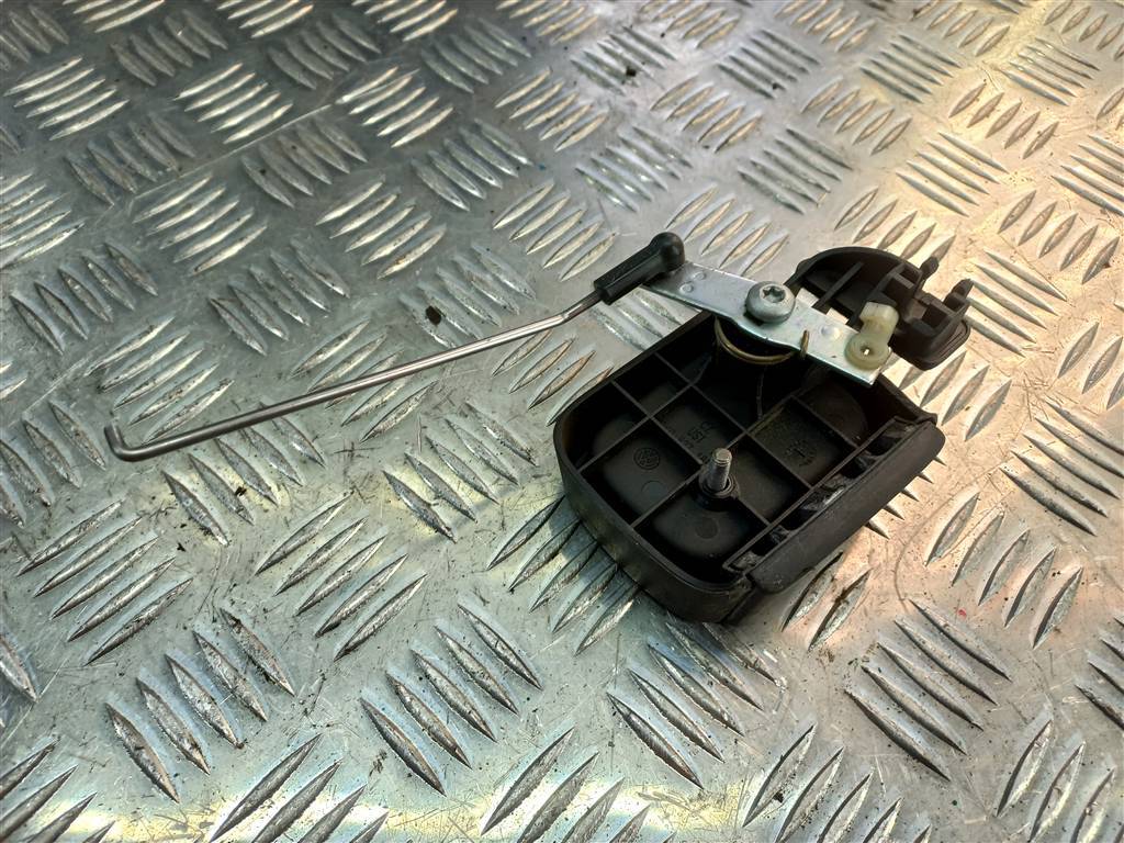 ручка двери внутренняя Volkswagen Caddy  2K0827185B, 1550 рублей, Москва