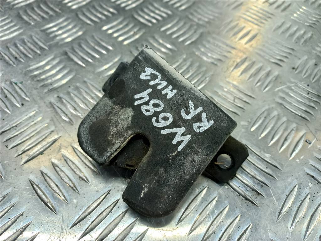 замок двери распашной Volkswagen Caddy  2K0827506E, 2130 рублей, Москва