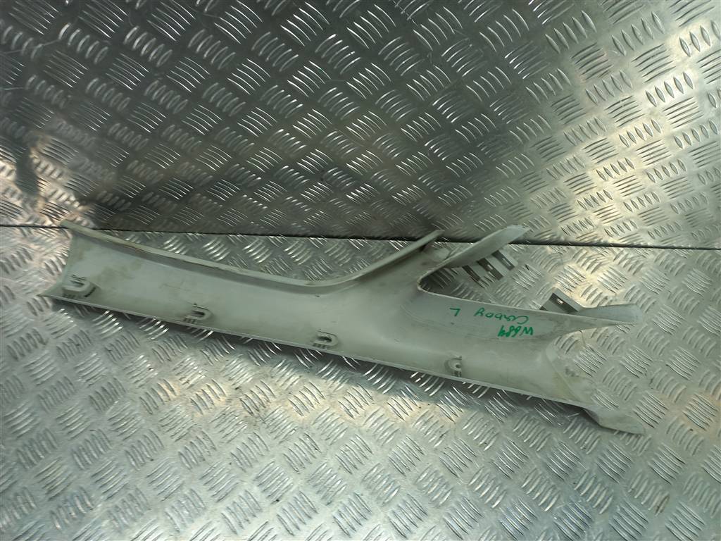 накладка лобового стекла Volkswagen Caddy  2K0867233, 1550 рублей, Москва