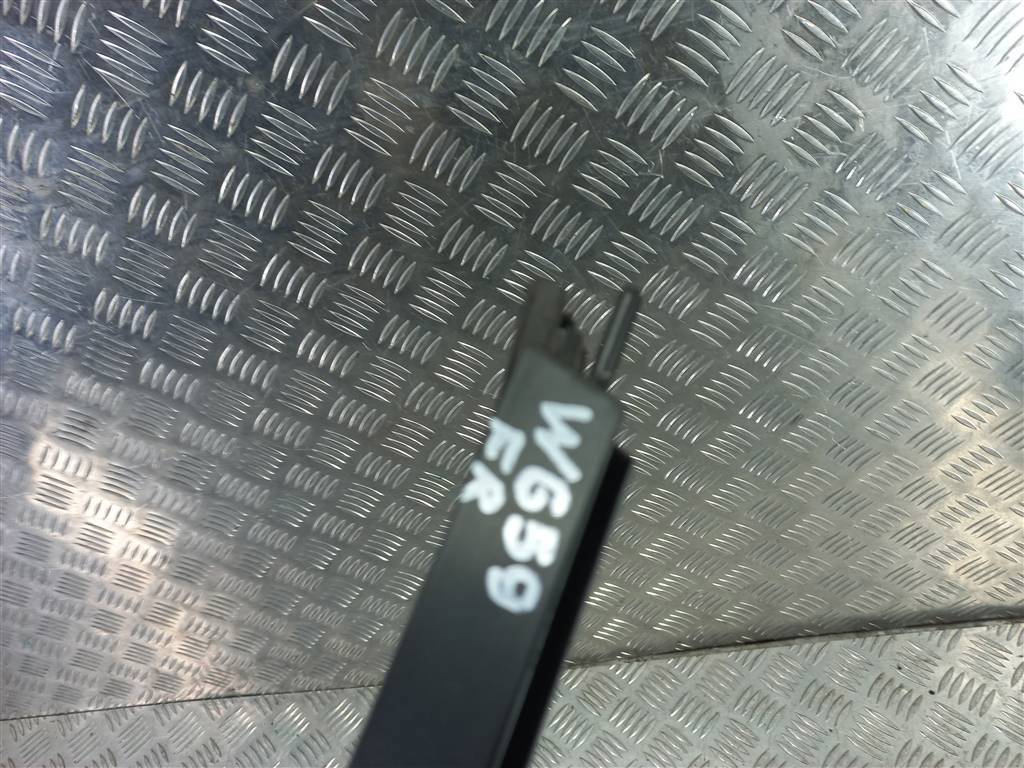 направляющая стекла двери FORD Tourneo Custom  1838796, 1550 рублей, Москва