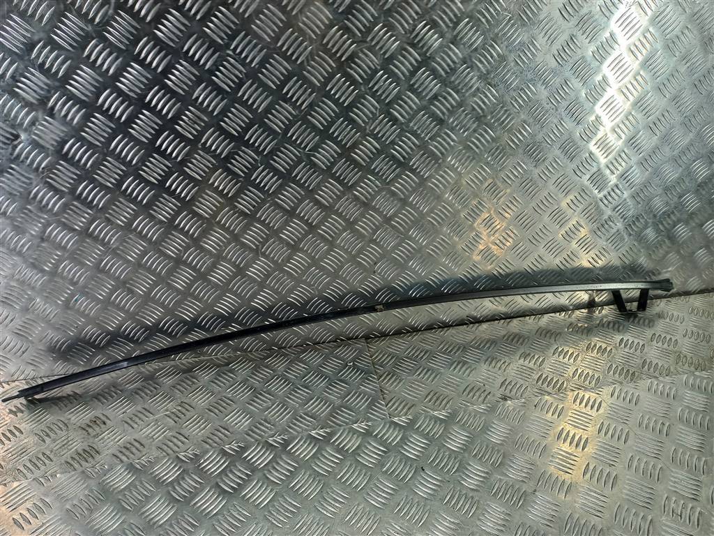 направляющая стекла двери FORD Tourneo Custom  1838797, 2700 рублей, Москва