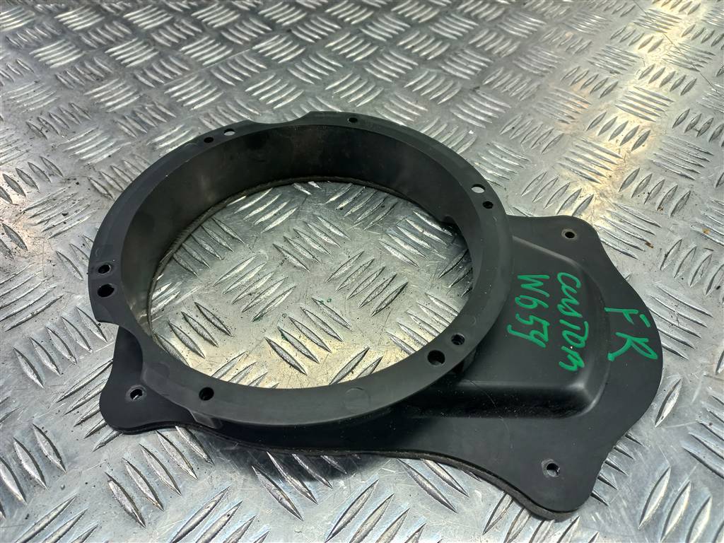 кронштейн динамика музыкального FORD Tourneo Custom  1775364, 980 рублей, Москва