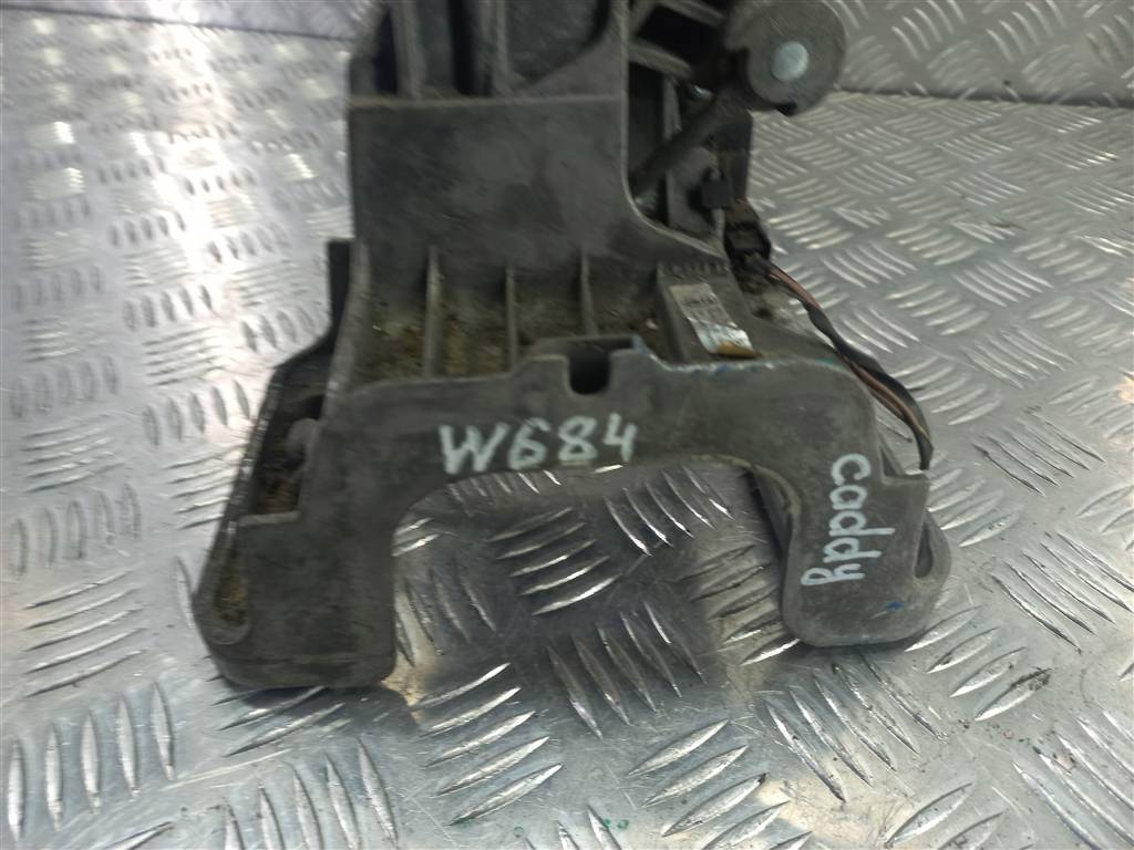 рычаг ручника Volkswagen Caddy  1T1711303G, 1550 рублей, Москва