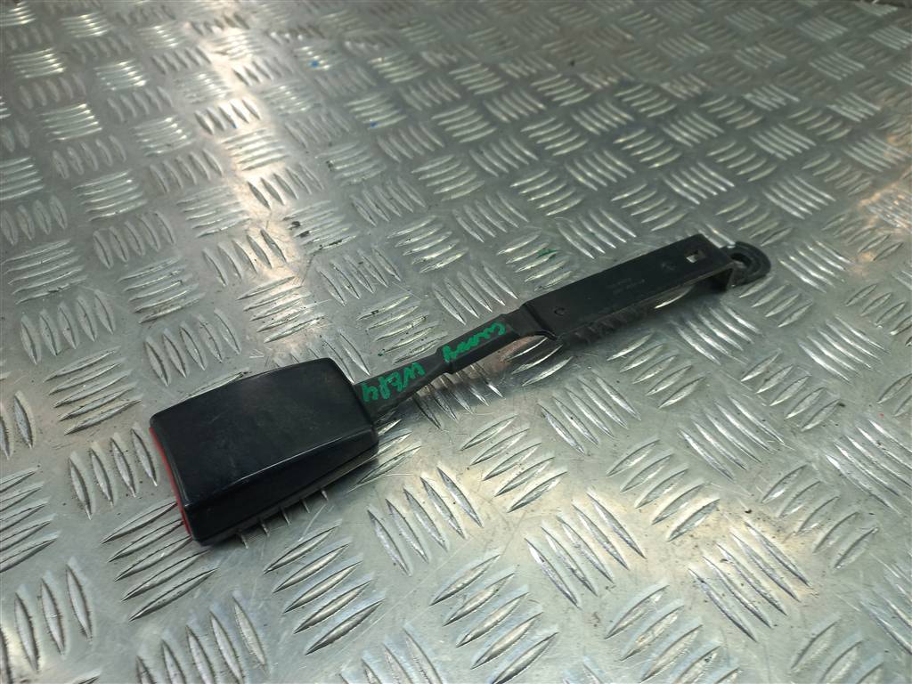 замок ремня безопасности Volkswagen Caddy  2K0857877D, 1550 рублей, Москва