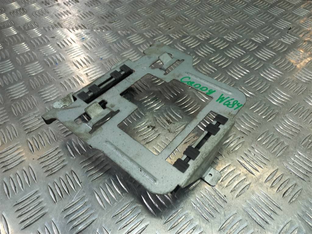 кронштейн блока управления двигателя Volkswagen Caddy  1T0906216L, 980 рублей, Москва