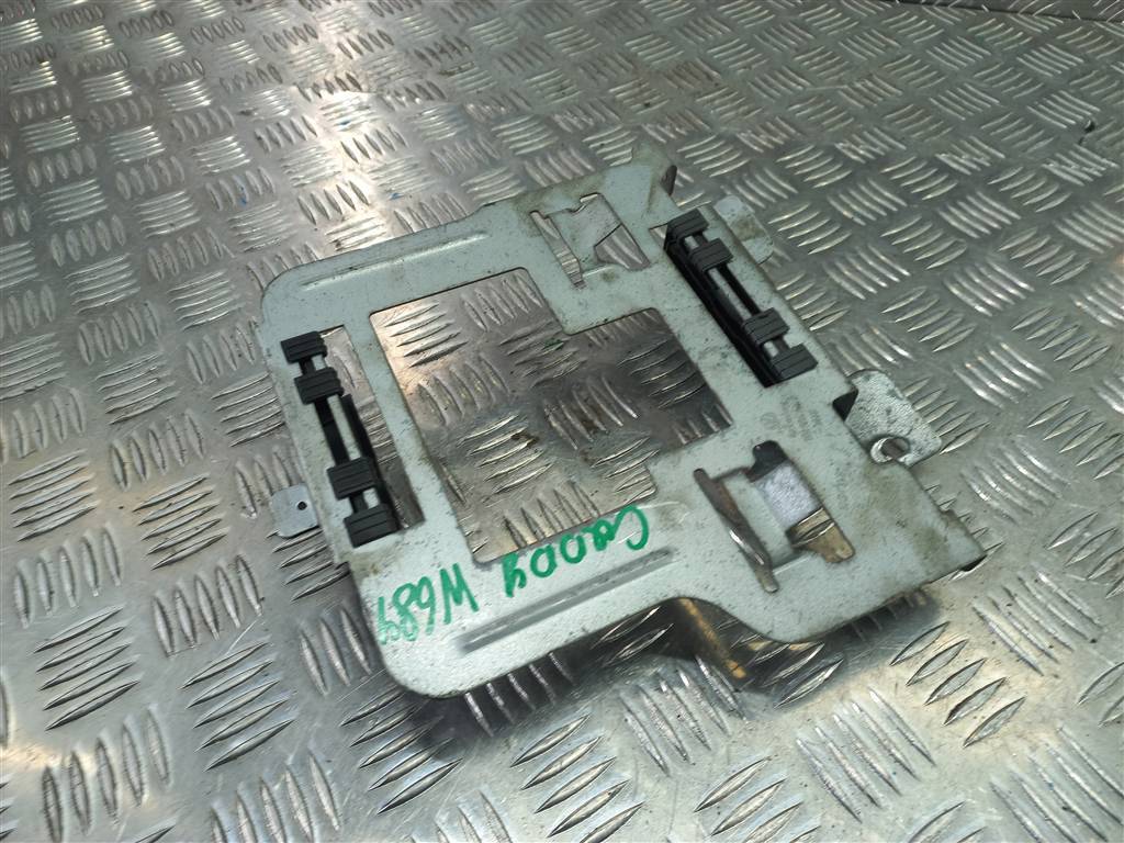 кронштейн блока управления двигателя Volkswagen Caddy  1T0906216L, 980 рублей, Москва