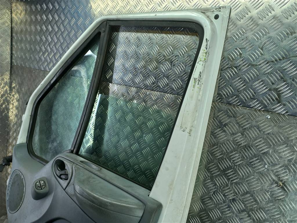 дверь FORD Transit  1717243, 5350 рублей, Москва