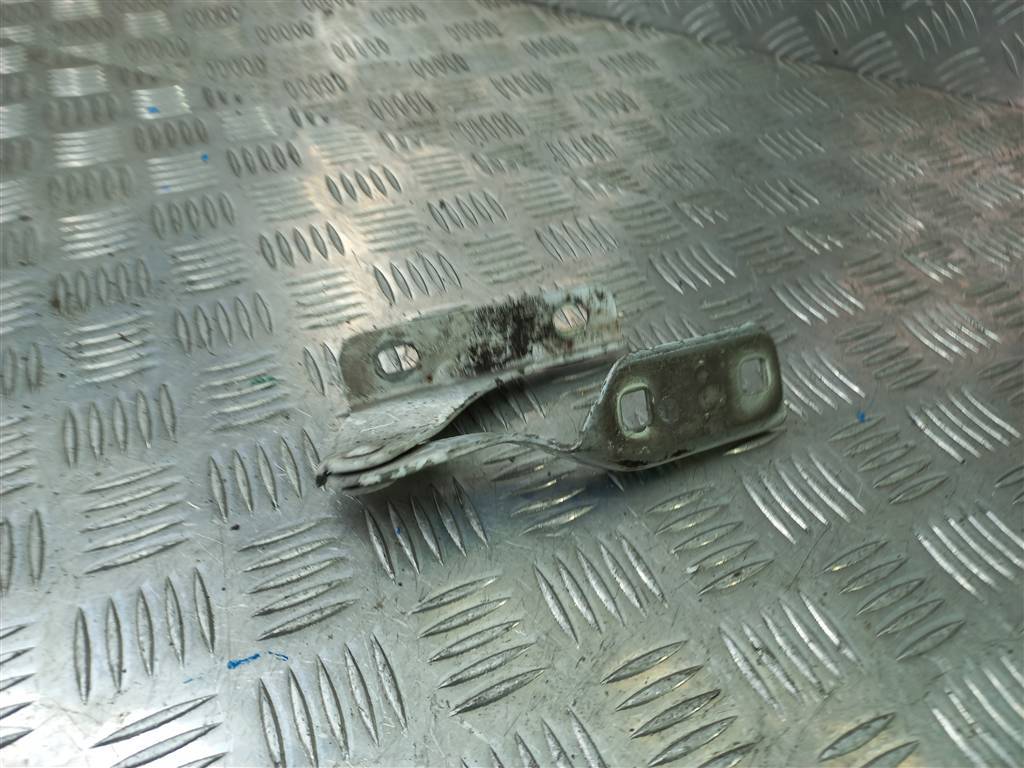 петля капота FORD Transit  1405814, 980 рублей, Москва