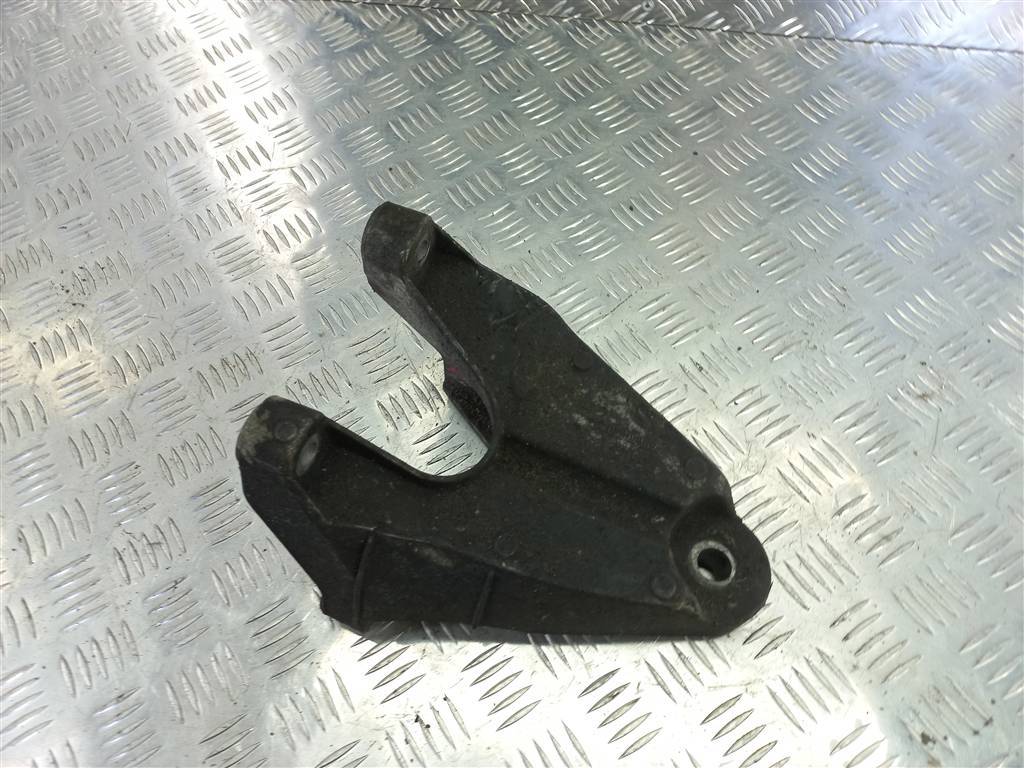 кронштейн двигателя (двс) FORD Transit  1713352, 1550 рублей, Москва