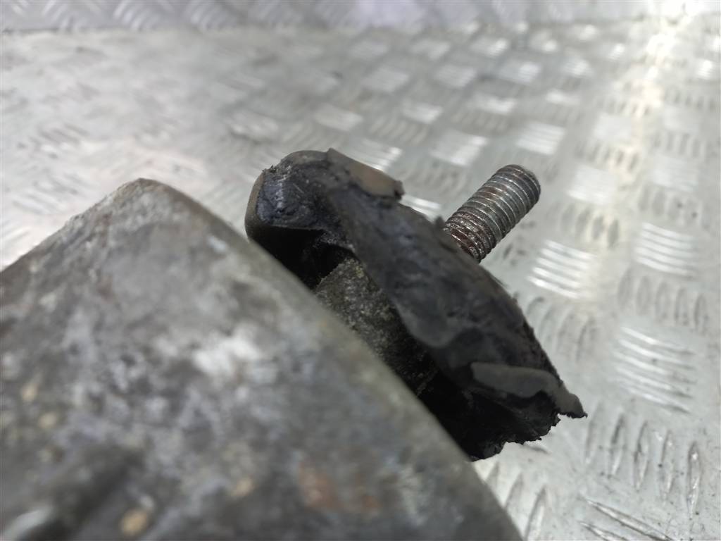 подушка двигателя (опора двс) FORD Transit  1735879, 2130 рублей, Москва