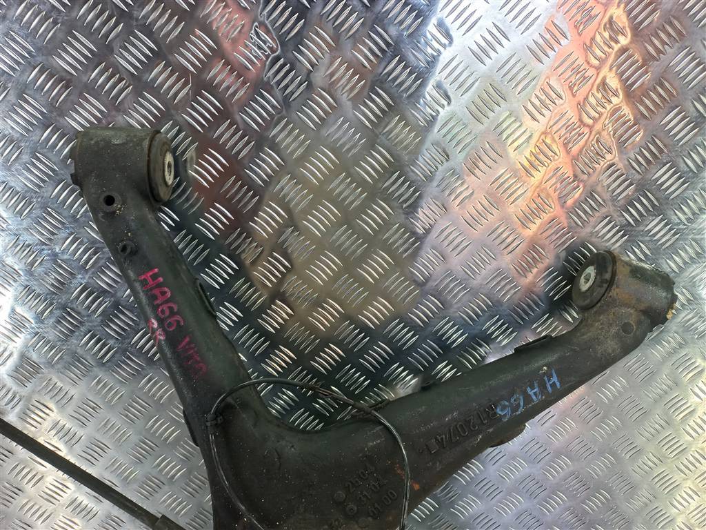 рычаг MERCEDES-BENZ Vito  A6393504801, 7880 рублей, Москва