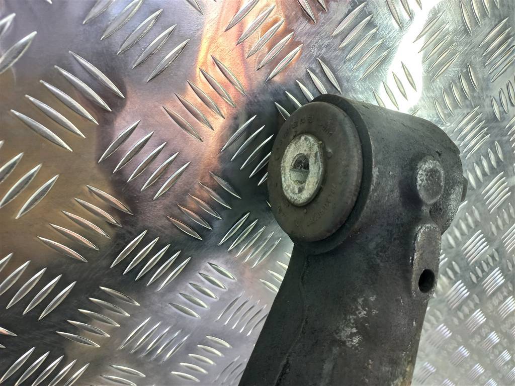 рычаг MERCEDES-BENZ Vito  A6393504801, 7880 рублей, Москва