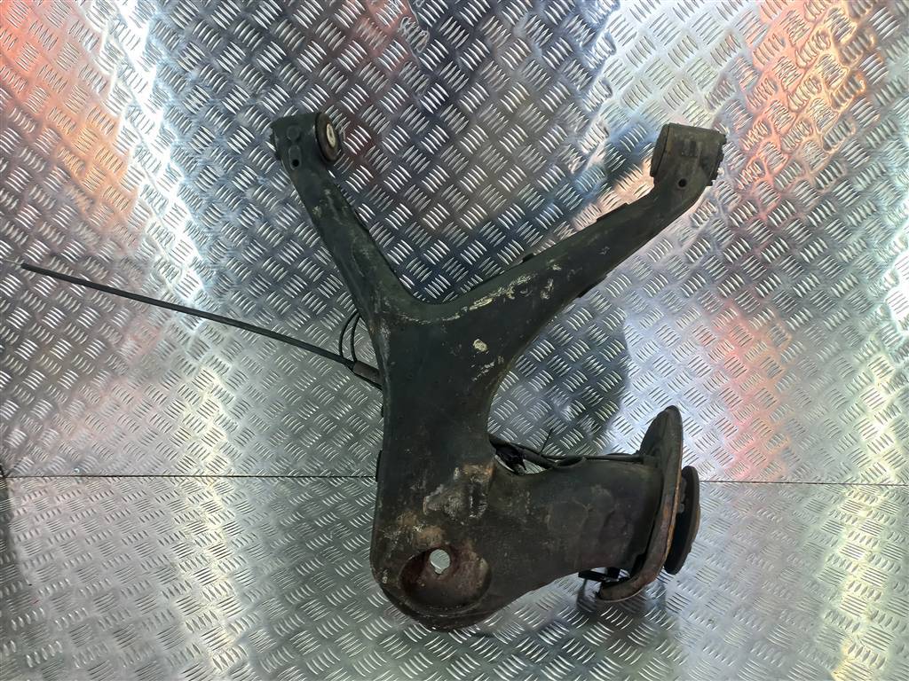 рычаг MERCEDES-BENZ Vito  A6393504701, 7880 рублей, Москва