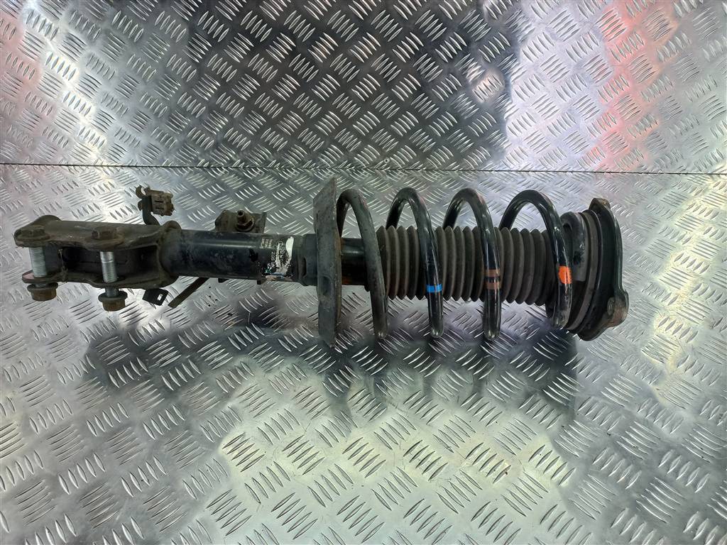 стойка MERCEDES-BENZ Vito  A6393206613, 6150 рублей, Москва