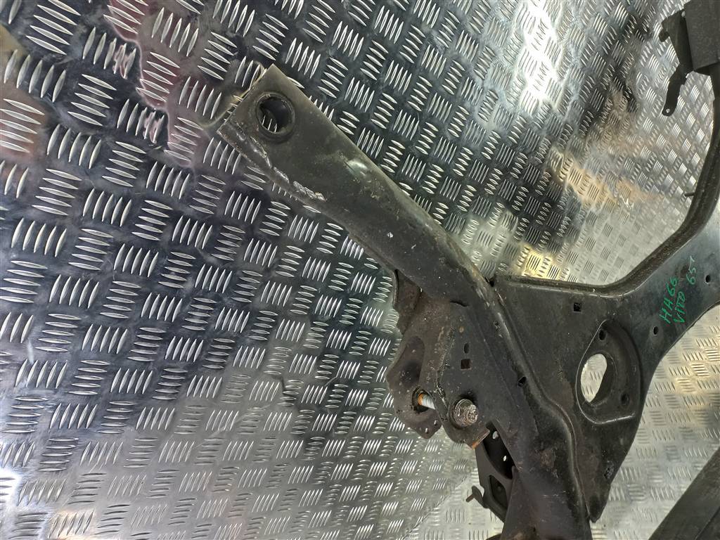 подрамник (балка подмоторная) MERCEDES-BENZ Vito  A6393302606, 3850 рублей, Москва