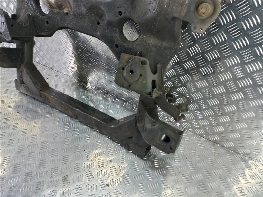 подрамник (балка подмоторная) MERCEDES-BENZ Vito  A6393302606, 3850 рублей, Москва