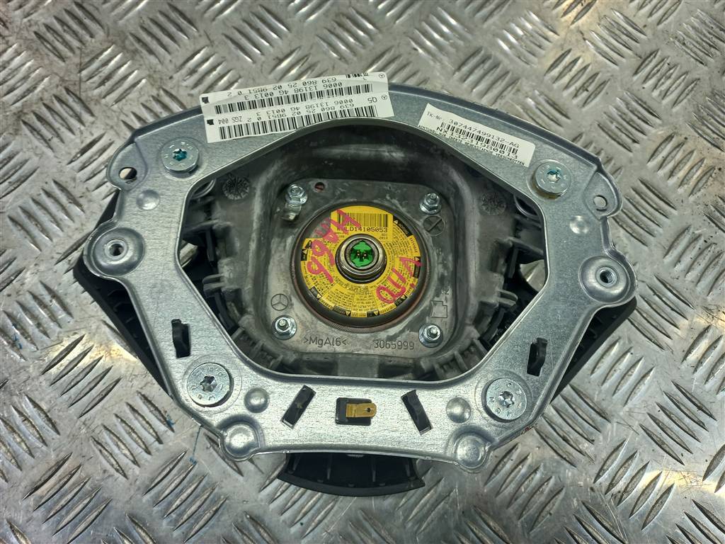 подушка безопасности водителя MERCEDES-BENZ Vito  A6398602502, 8450 рублей, Москва