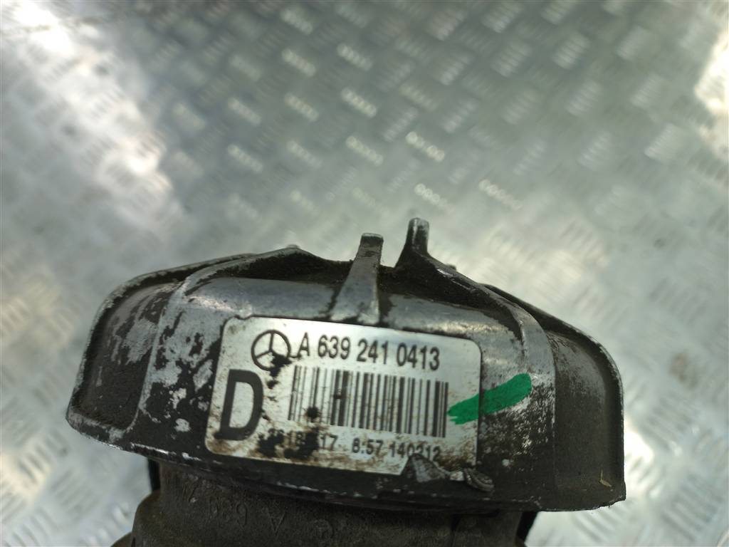 подушка двигателя (опора двс) MERCEDES-BENZ Vito  A6392410413, 2130 рублей, Москва