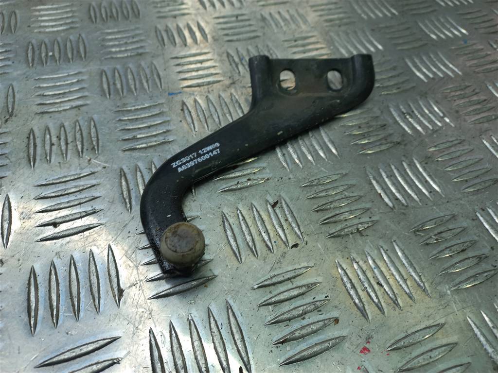 ролик двери сдвижной MERCEDES-BENZ Vito  A6397600147, 1550 рублей, Москва