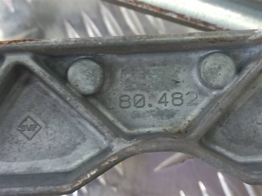 трапеция в сборе MERCEDES-BENZ Vito  A6398200140, 4430 рублей, Москва